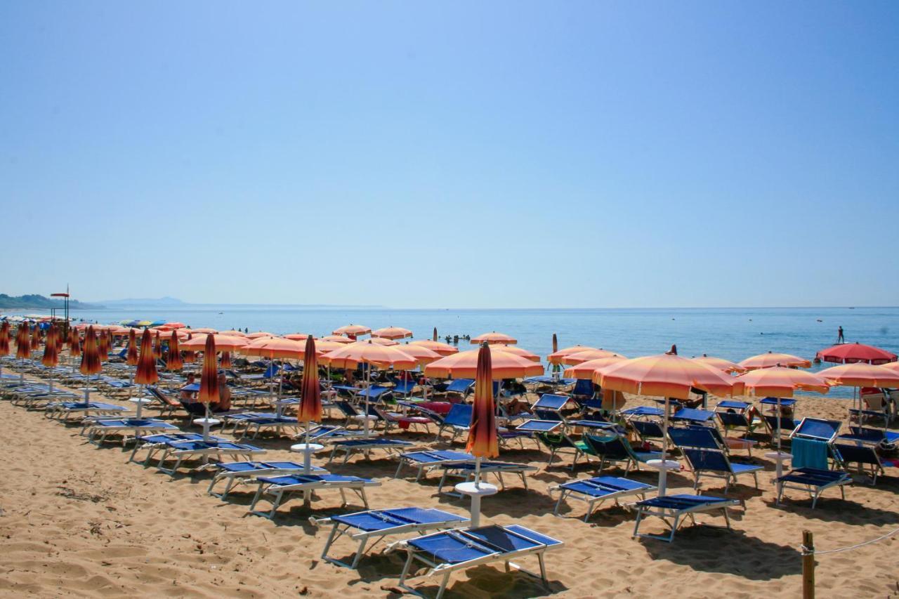 Zeta Club Selinunte Hotel Marinella di Selinunte Buitenkant foto